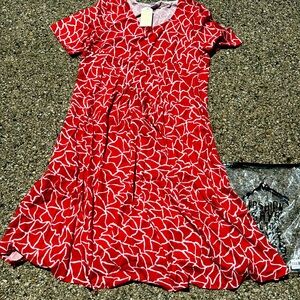 NWT lightweight dress with pockets